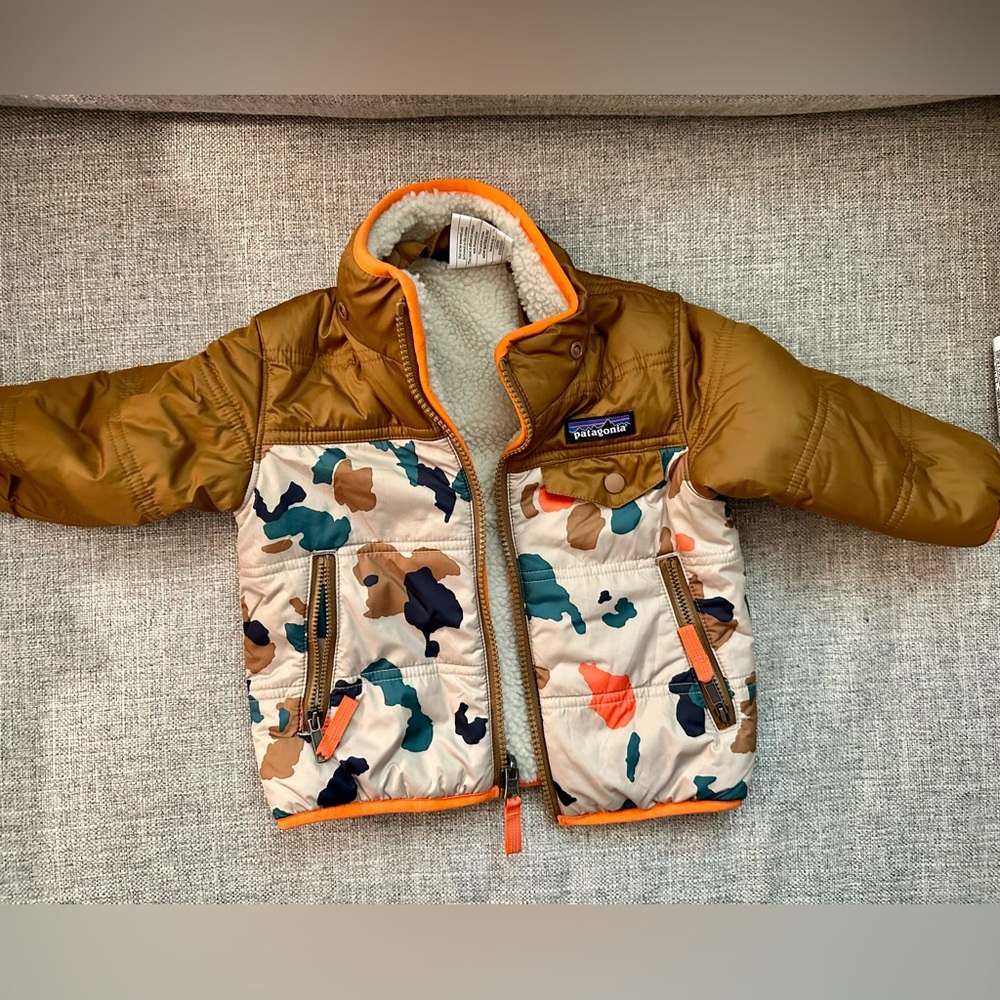Patagonia baby tribbles jacket, NWOT, 6-12 months